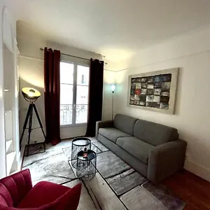 Center - Trocadero Eiffel Tower Apartment Paris