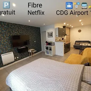 Autonome Cosy A Paris Cdg Apartment Vaudherland